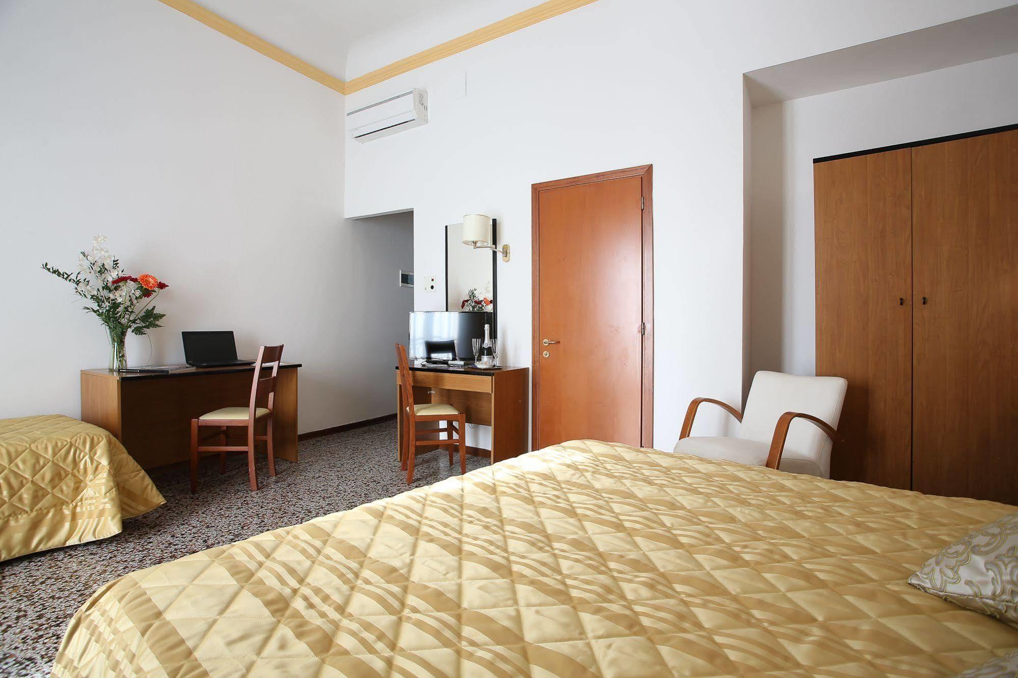 Hotel Casa Del Lago Φλωρεντία Εξωτερικό φωτογραφία
